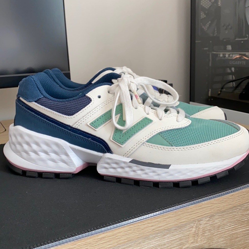 Figs x New Balance 574 size 9.5